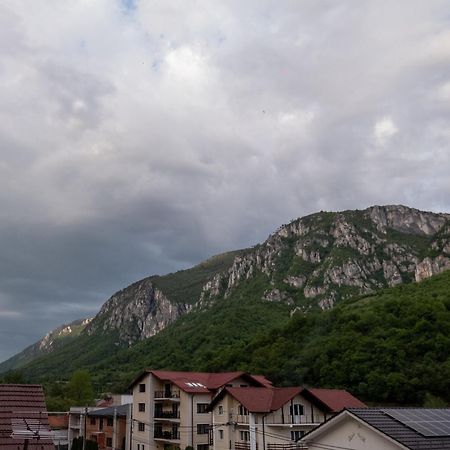 Guesthouse Magic Băile Herculane Exteriér fotografie