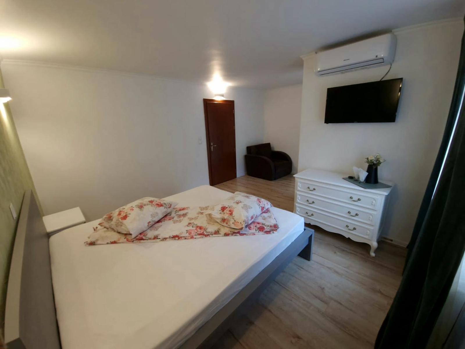 Guesthouse Magic Băile Herculane Exteriér fotografie
