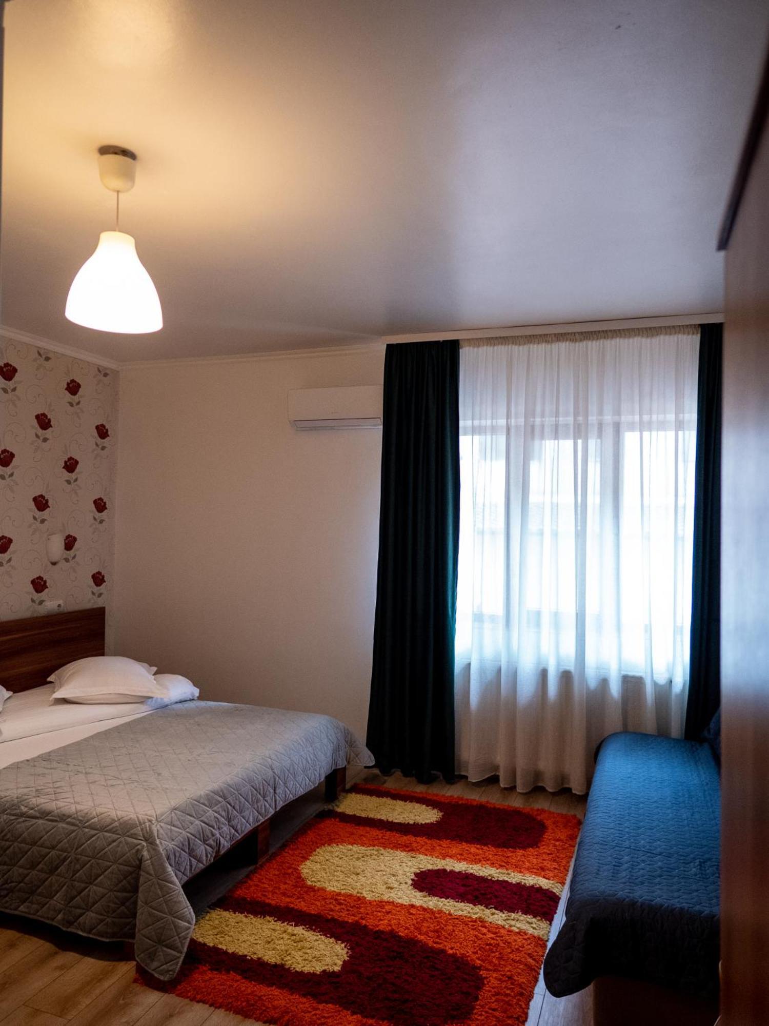 Guesthouse Magic Băile Herculane Exteriér fotografie
